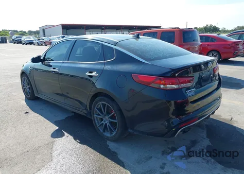 2018 Kia Optima Sx Turbo z USA, uszkodzony, nr VIN 5XXGW4L2XJG225379